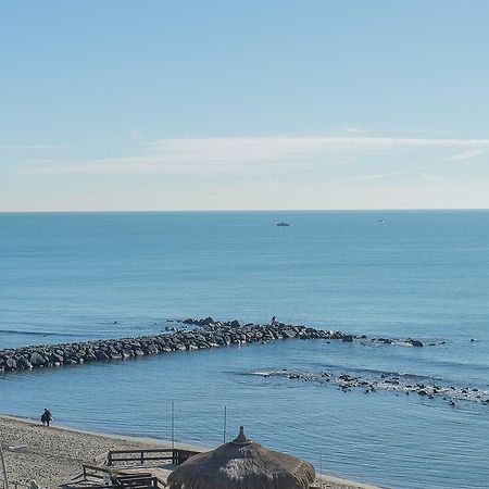 Appartamento Santorini Lido di Ostia Eksteriør billede